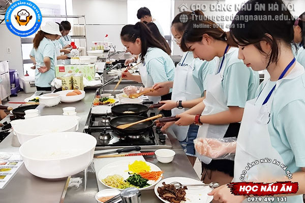 Khóa Học Nấu Ăn Hàn Quốc Truyền Thống & Hiện Đại